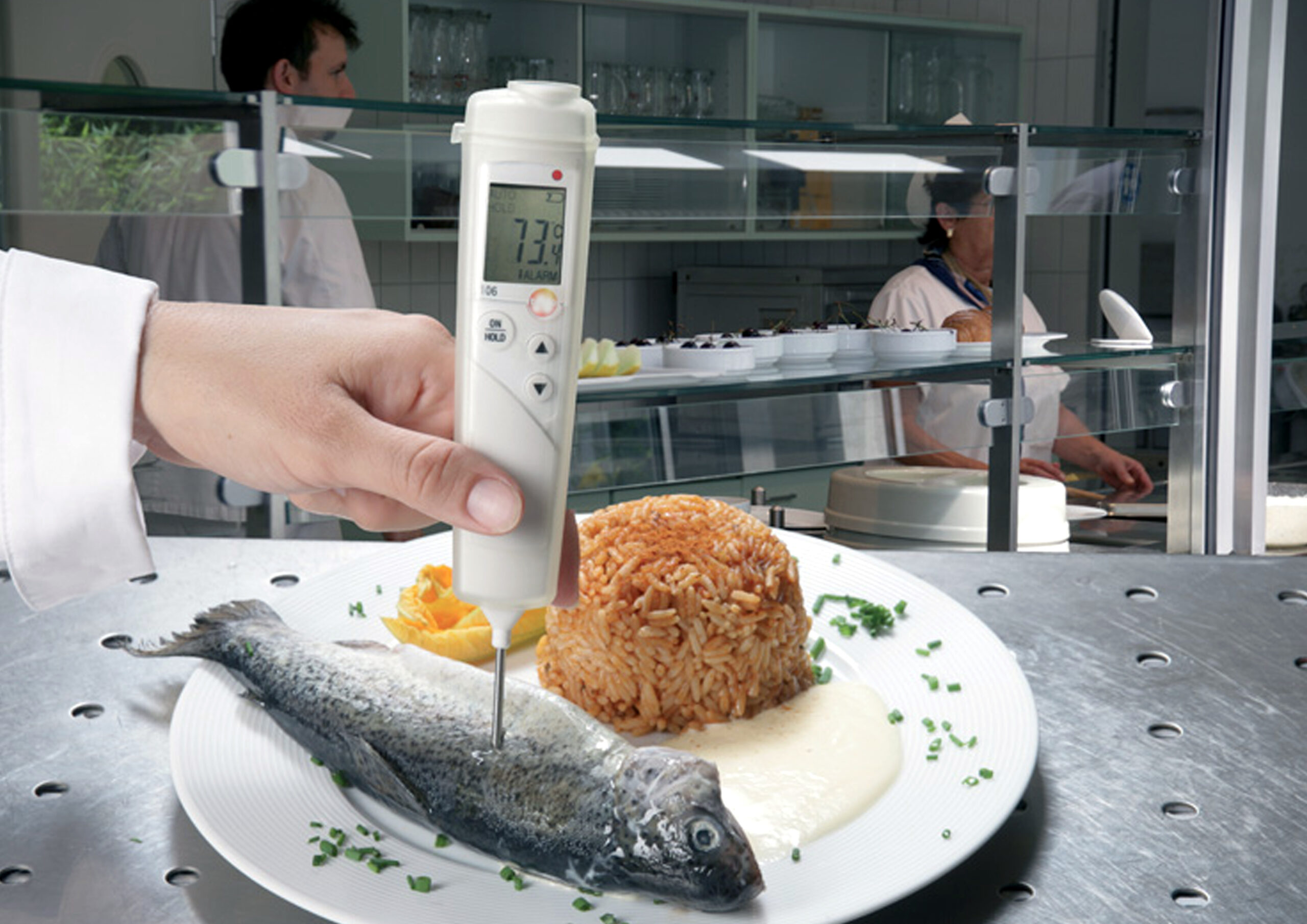 Using Temperature Sensors for Food Safety